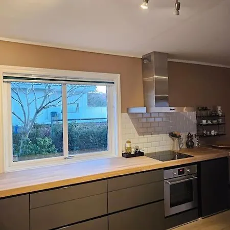 Tomannsbolig Sentralt Apartment *