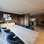 Tomannsbolig Sentralt Daire *